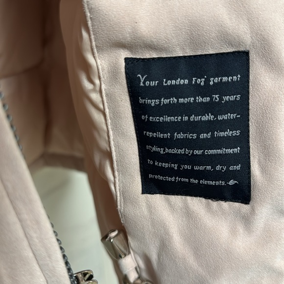 Women's London Fog pale pink coat Sz L - Picture 4 of 12